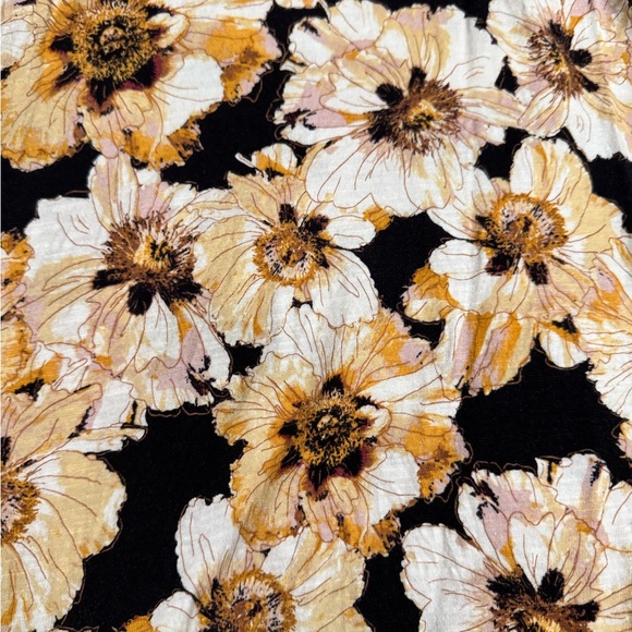 Maurice’s Floral Sleeveless Tank Top size 1X - Picture 2 of 3